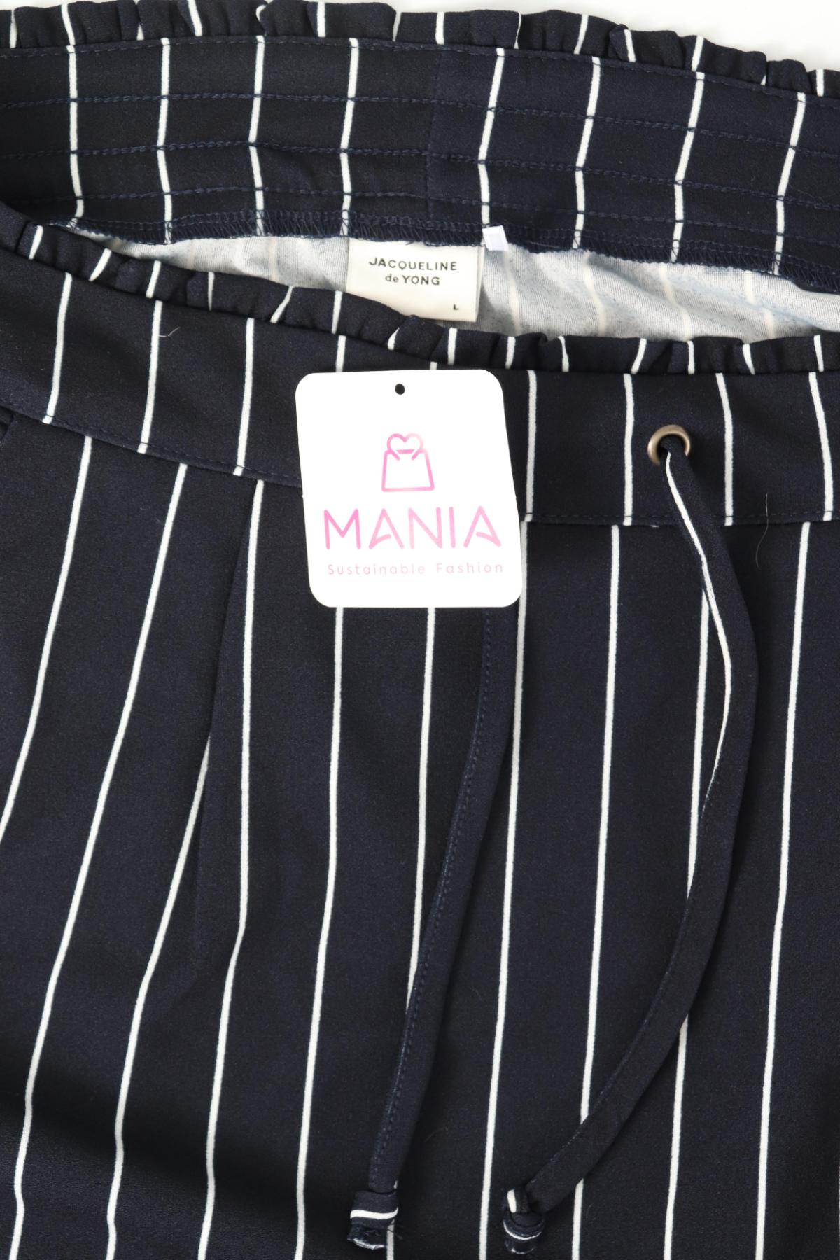 Пола JACQUELINE DE YONG3