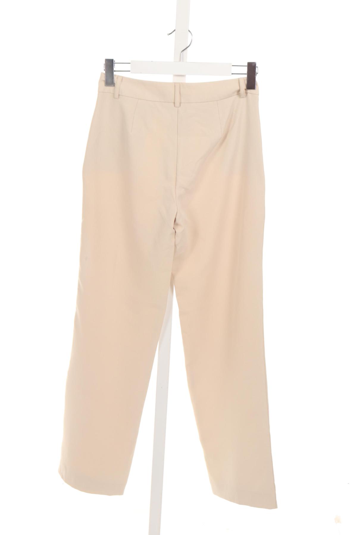 Елегантен панталон ONLY2