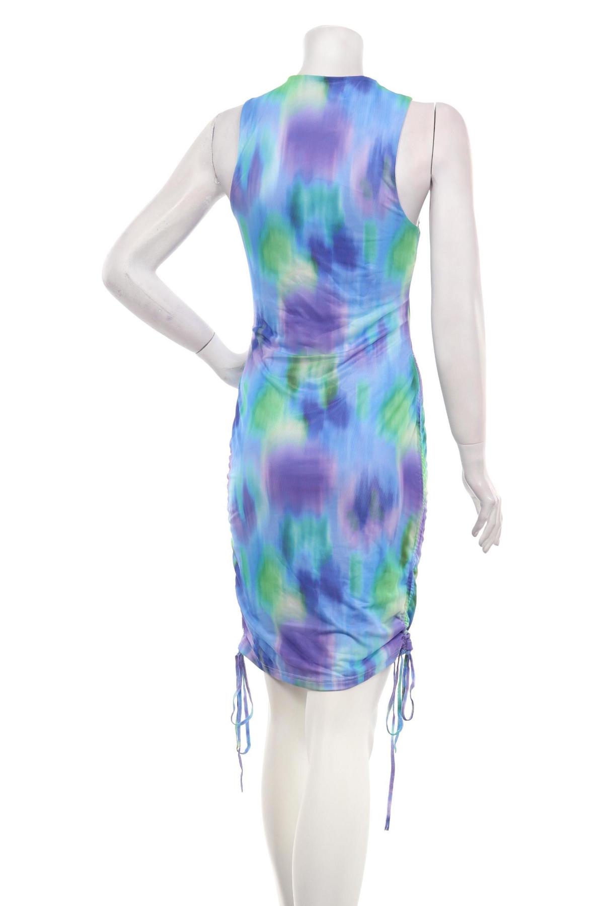 Ежедневна рокля NO NAME2