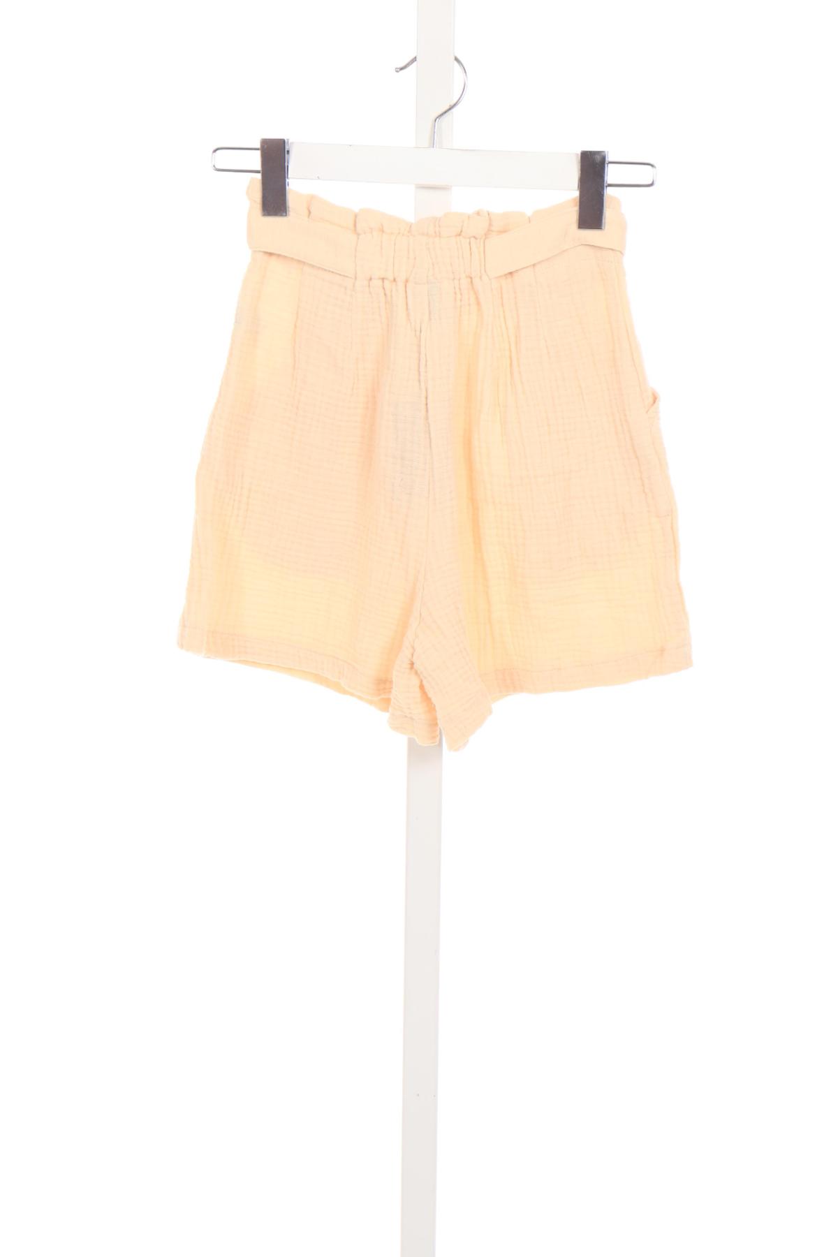 Къси панталони SHEIN2