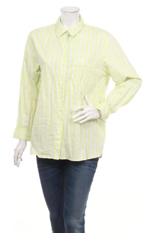 Риза H&M DIVIDED