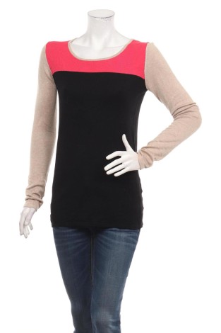 Пуловер NAF NAF