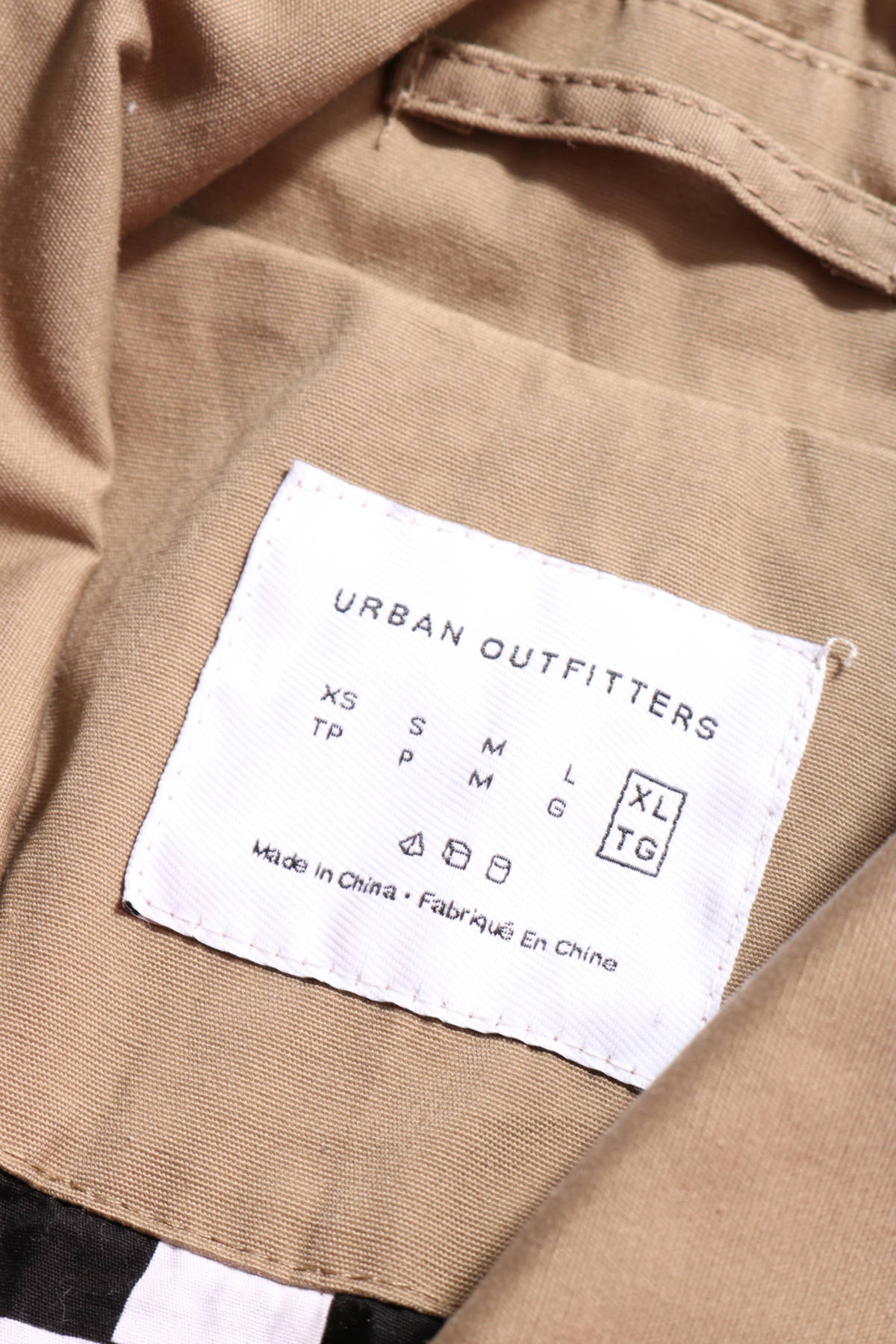Шлифер URBAN OUTFITTERS3