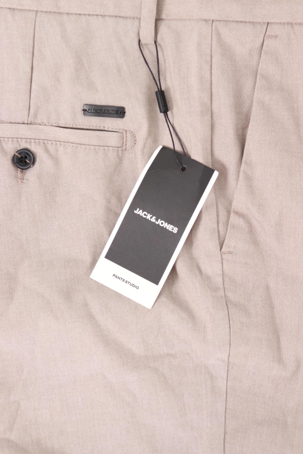 Къси панталони JACK & JONES3