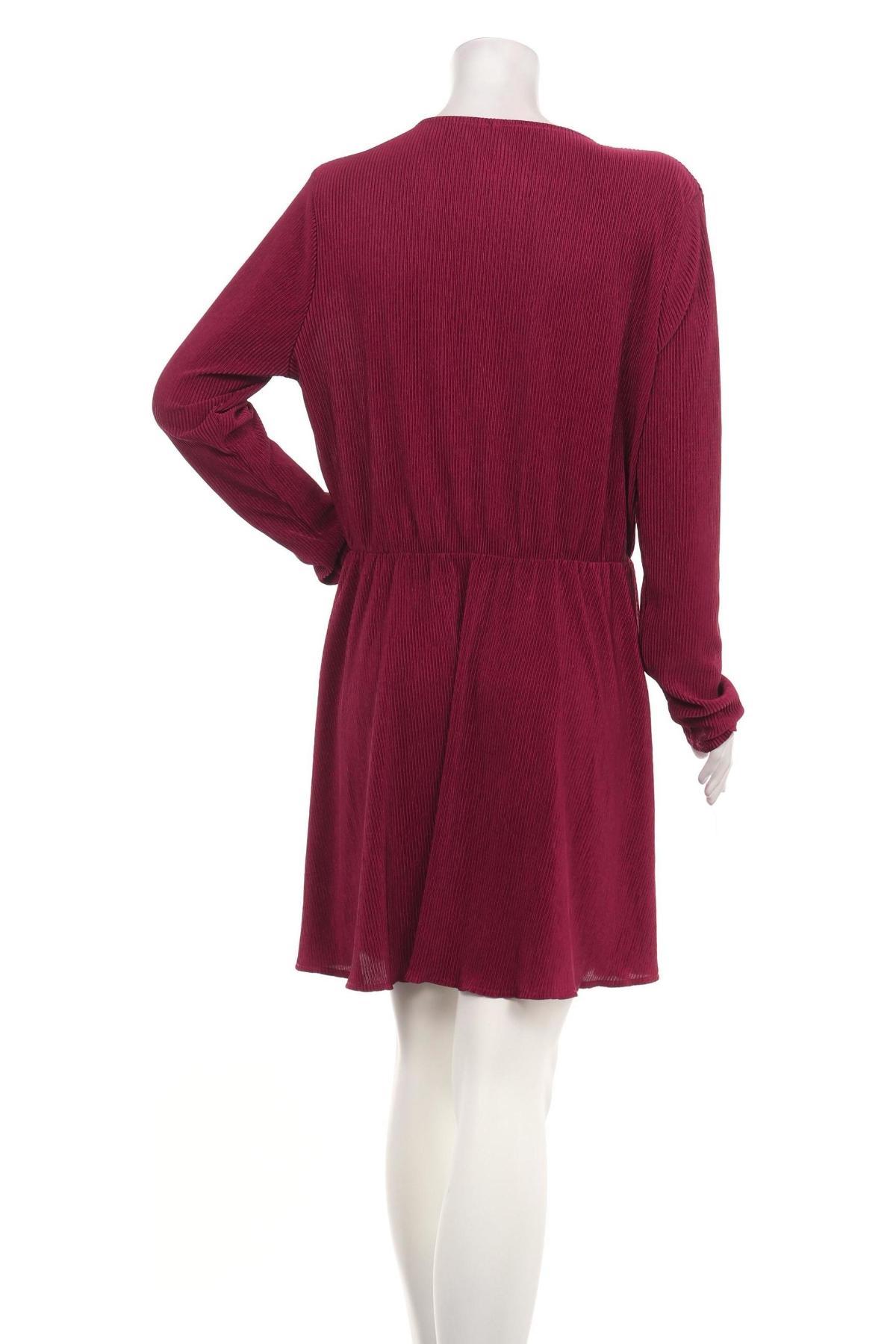 Ежедневна рокля NO NAME2