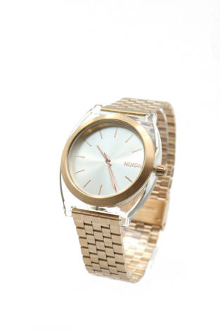 Часовник Nixon - Mania Часовник Nixon