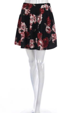Пола Charlotte Russe - Mania Пола Charlotte Russe