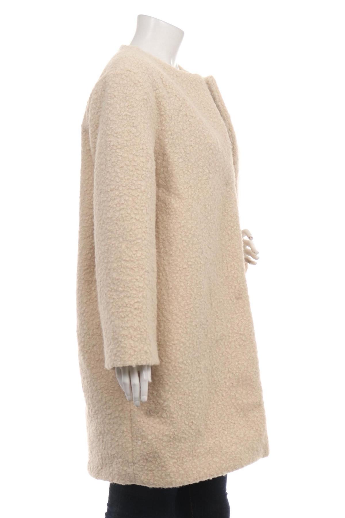 Палто с косъм MANGO3