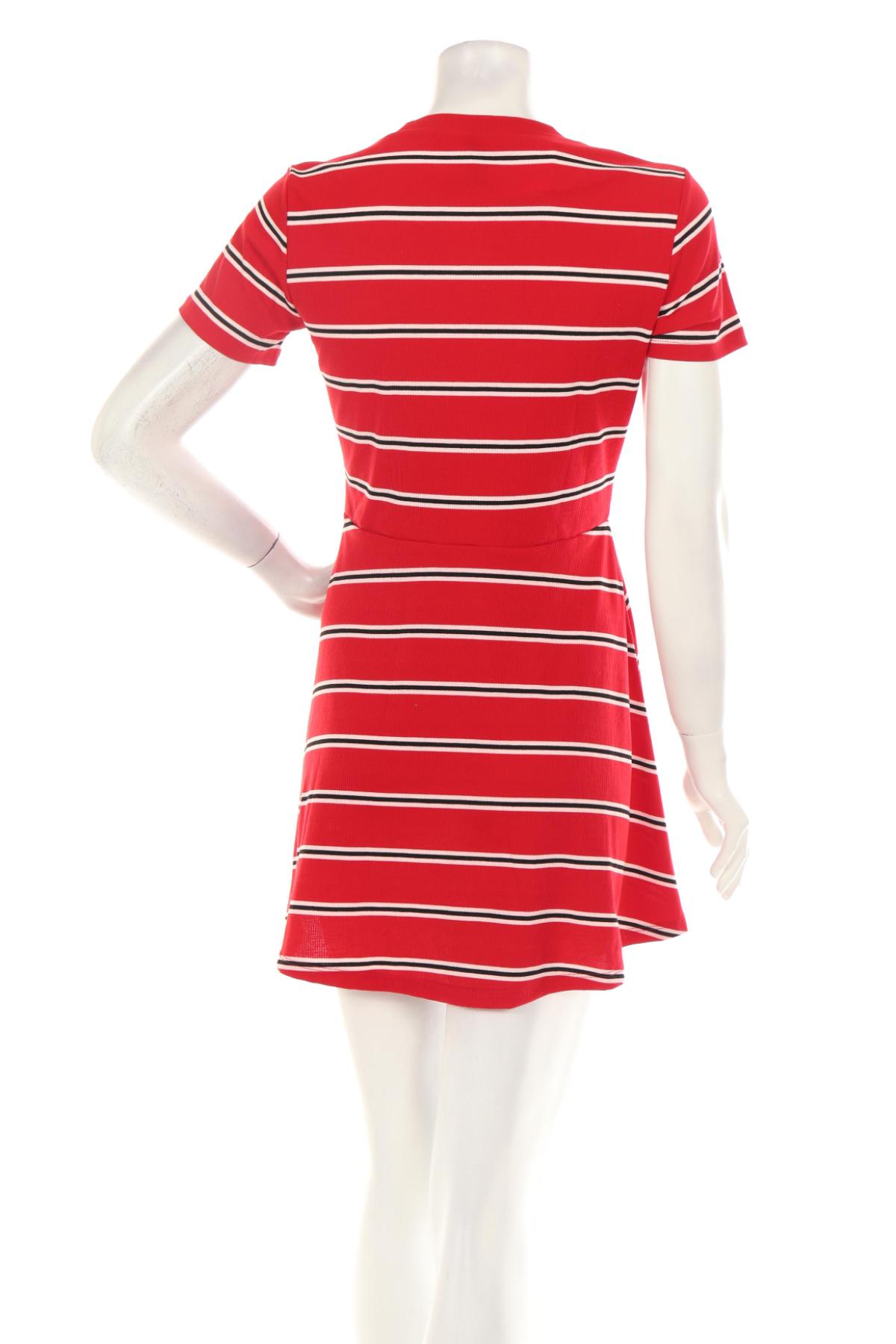 Ежедневна рокля H&M DIVIDED2