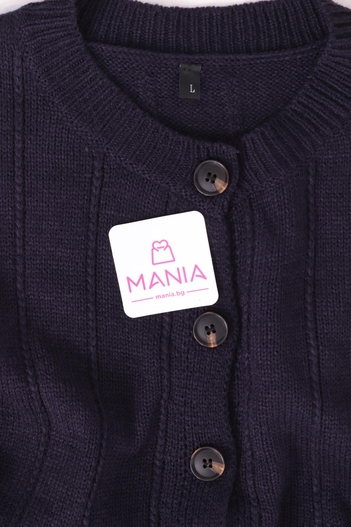 Жилетка NO NAME3