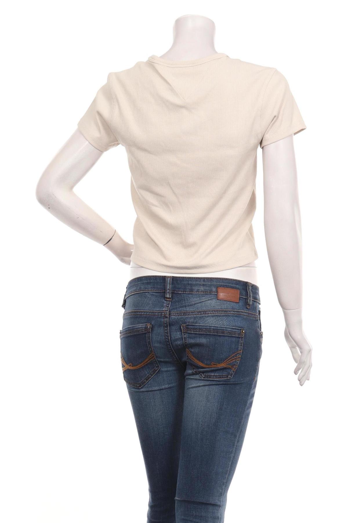 Спортна тениска TOMMY JEANS2