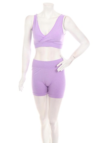 Costum cu pantalon NO NAME