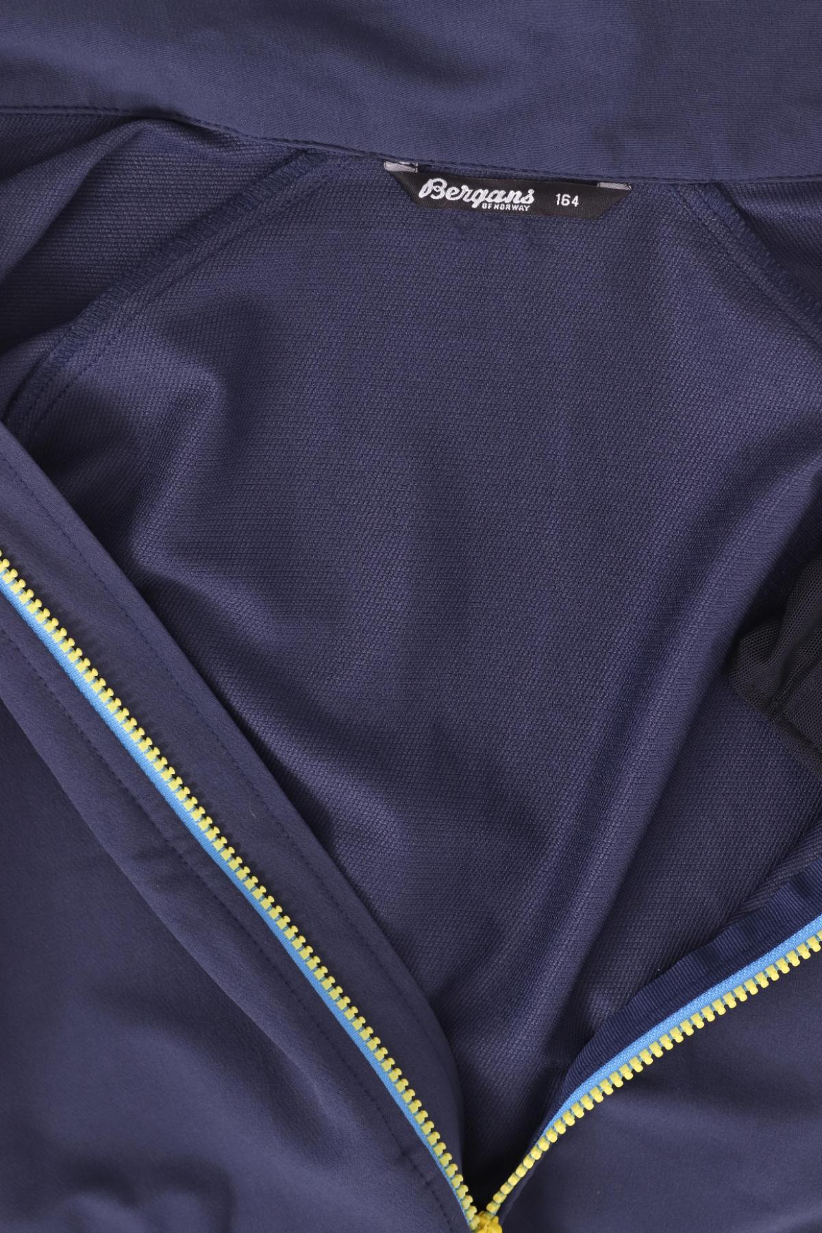 Дестко пролетно -есенно яке BERGANS3