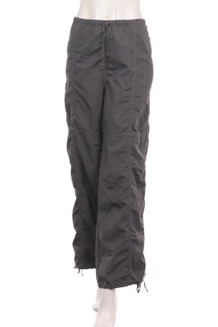 Спортен панталон H&M DIVIDED