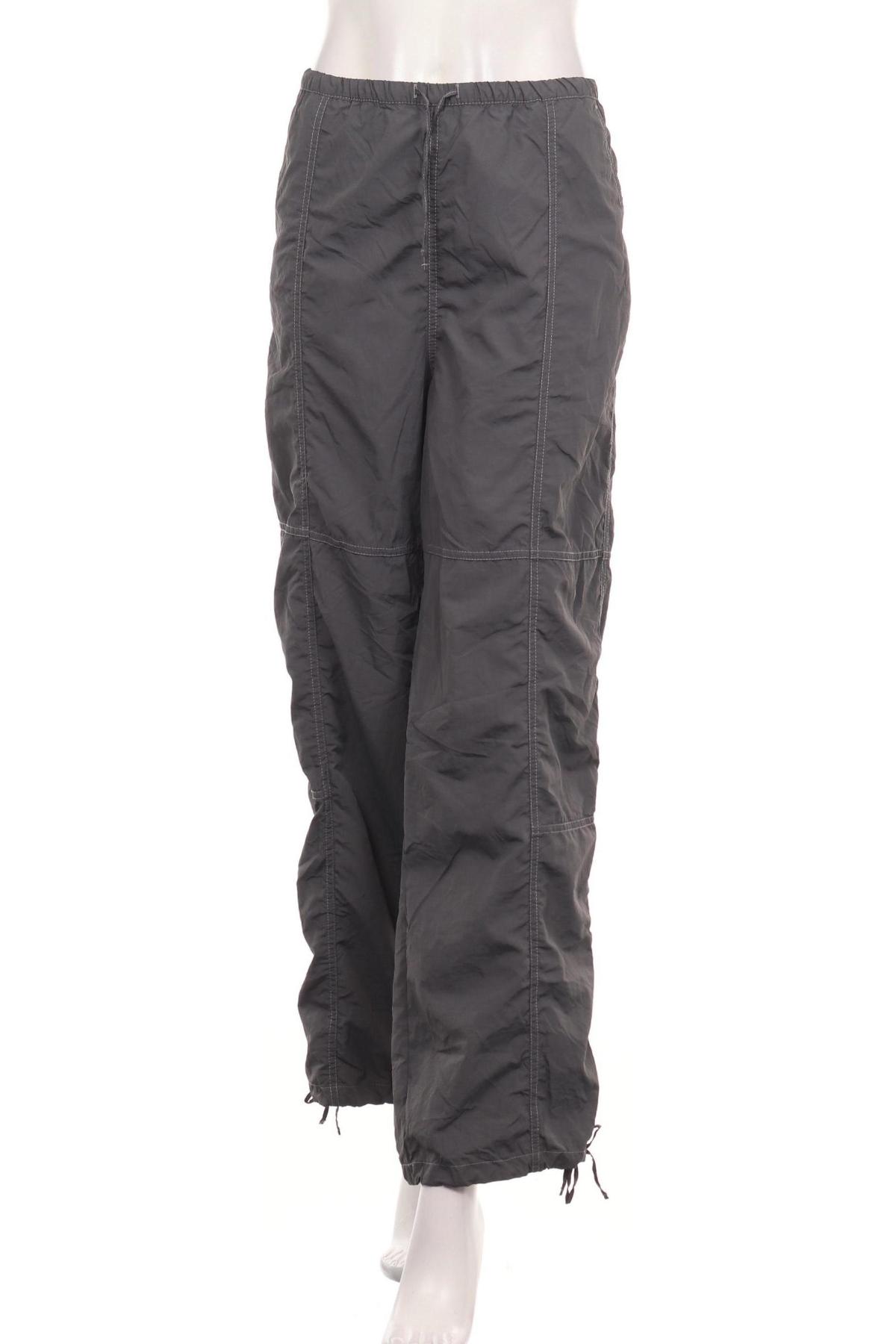 Спортен панталон H&M DIVIDED1