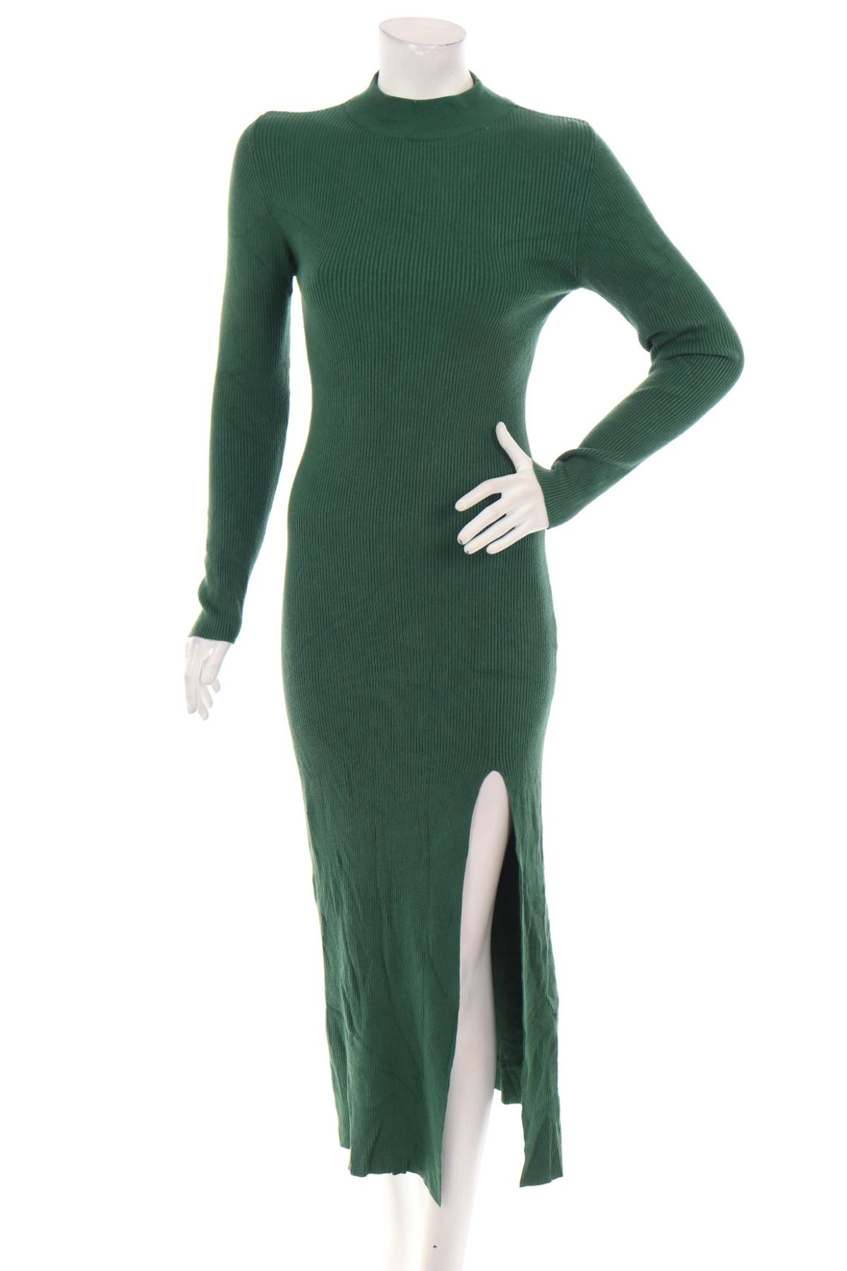 Ежедневна рокля STRADIVARIUS1