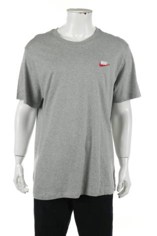 Спортна тениска Nike - Mania Спортна тениска Nike