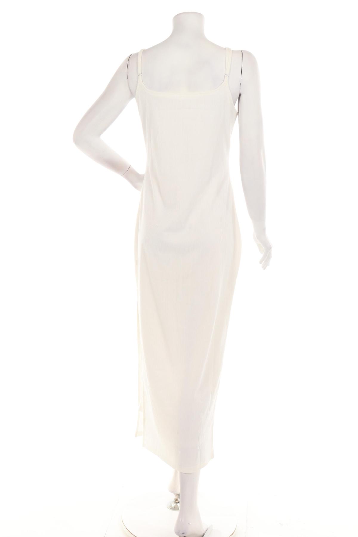 Ежедневна рокля NO NAME2