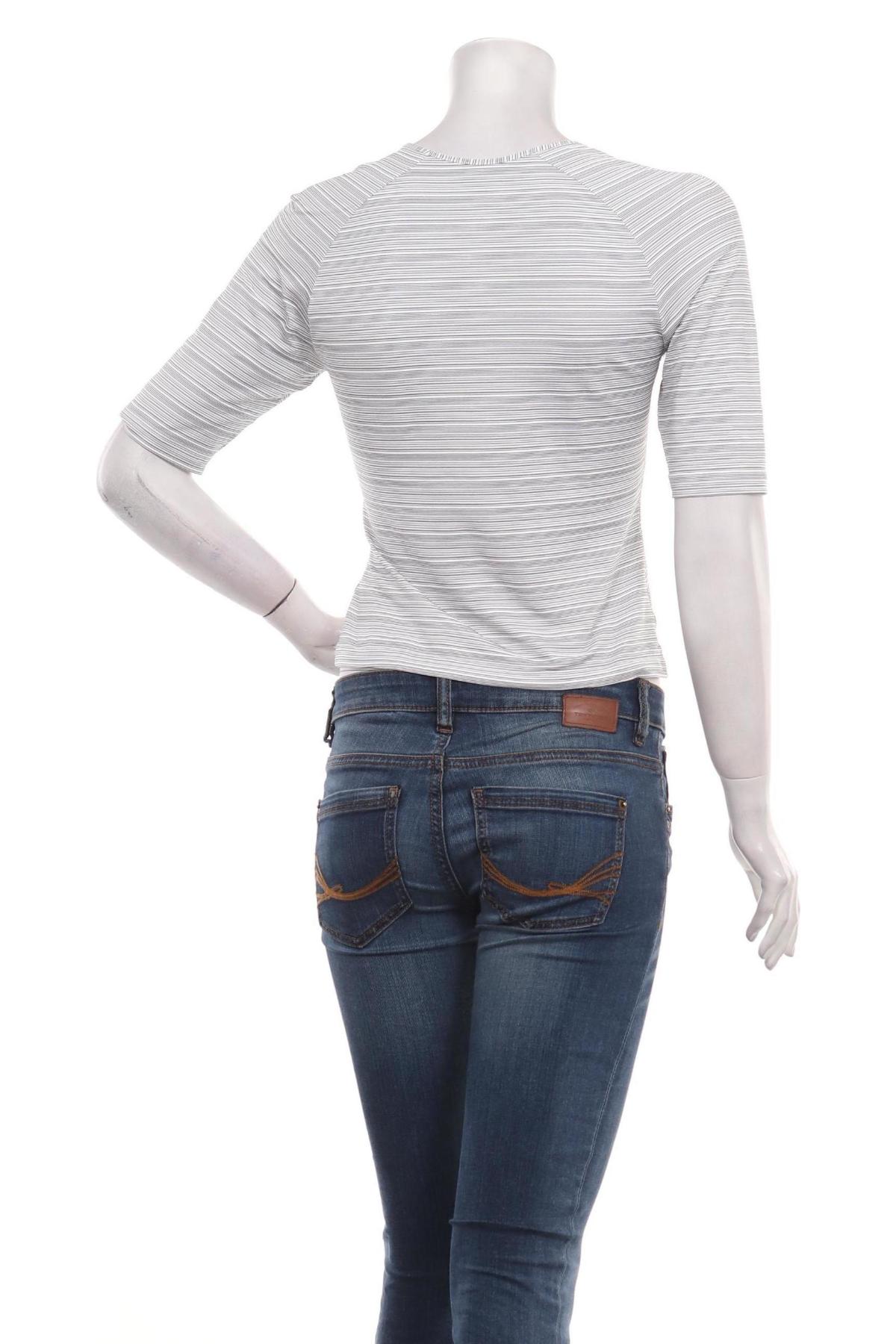 Блузи от Тениски NO NAME2