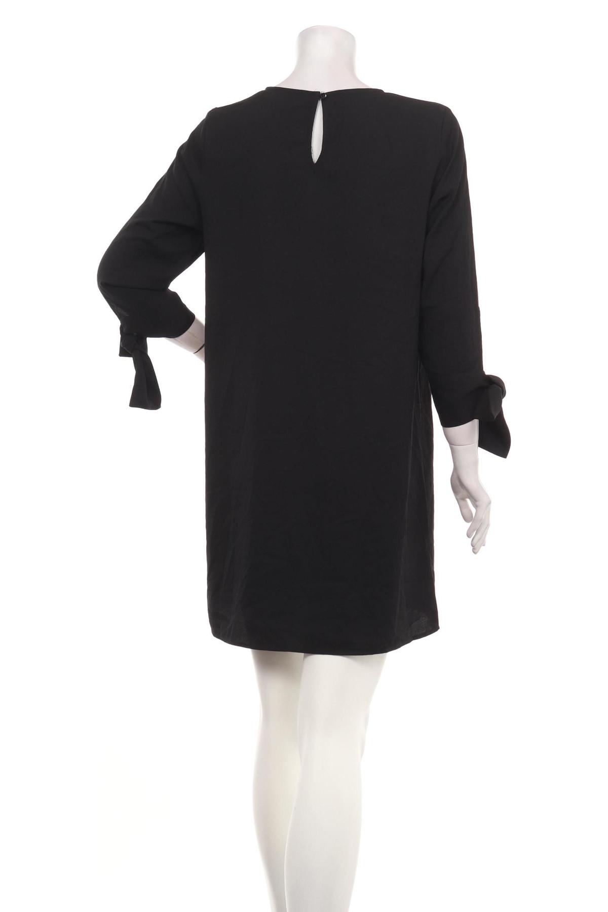 Ежедневна рокля GINA TRICOT2