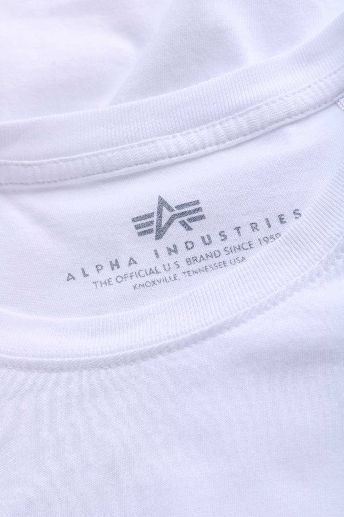 Тениска с щампа ALPHA INDUSTRIES3