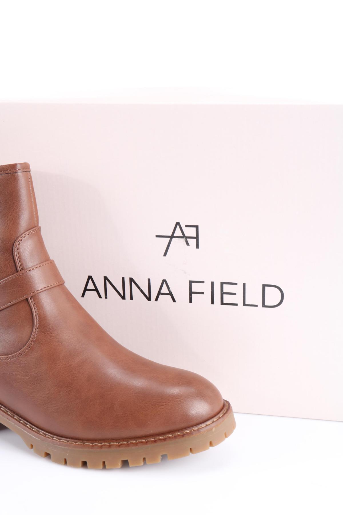 Боти ANNA FIELD4