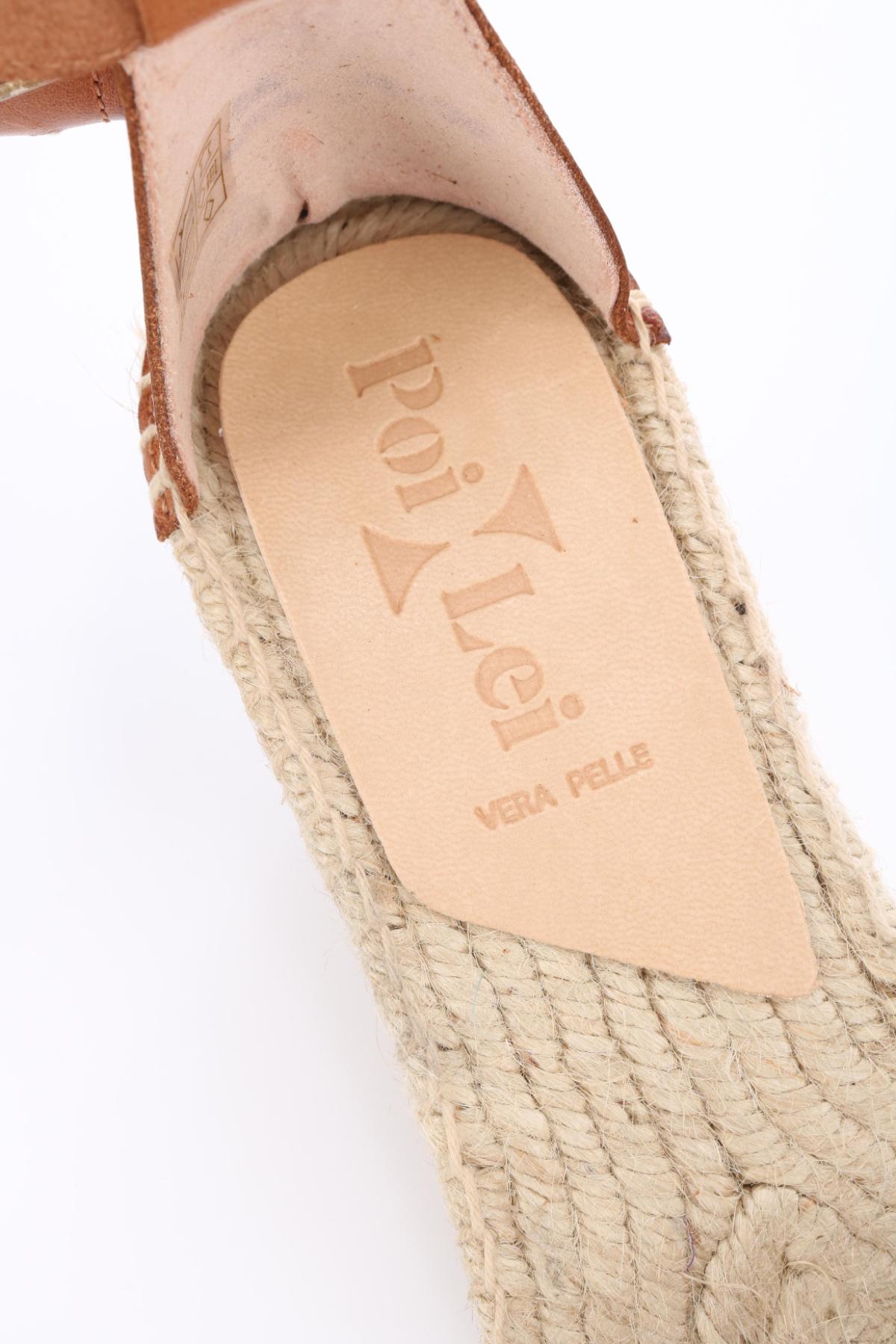 Сандали на ток POI LEI4