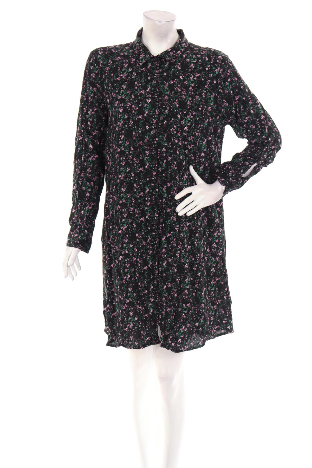 Ежедневна рокля NO NAME1