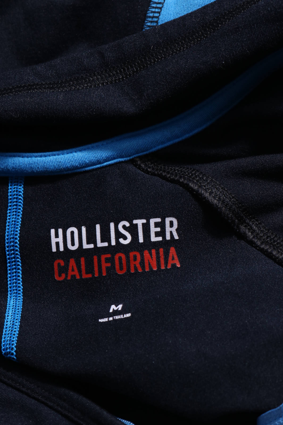 Спортна блуза HOLLISTER3