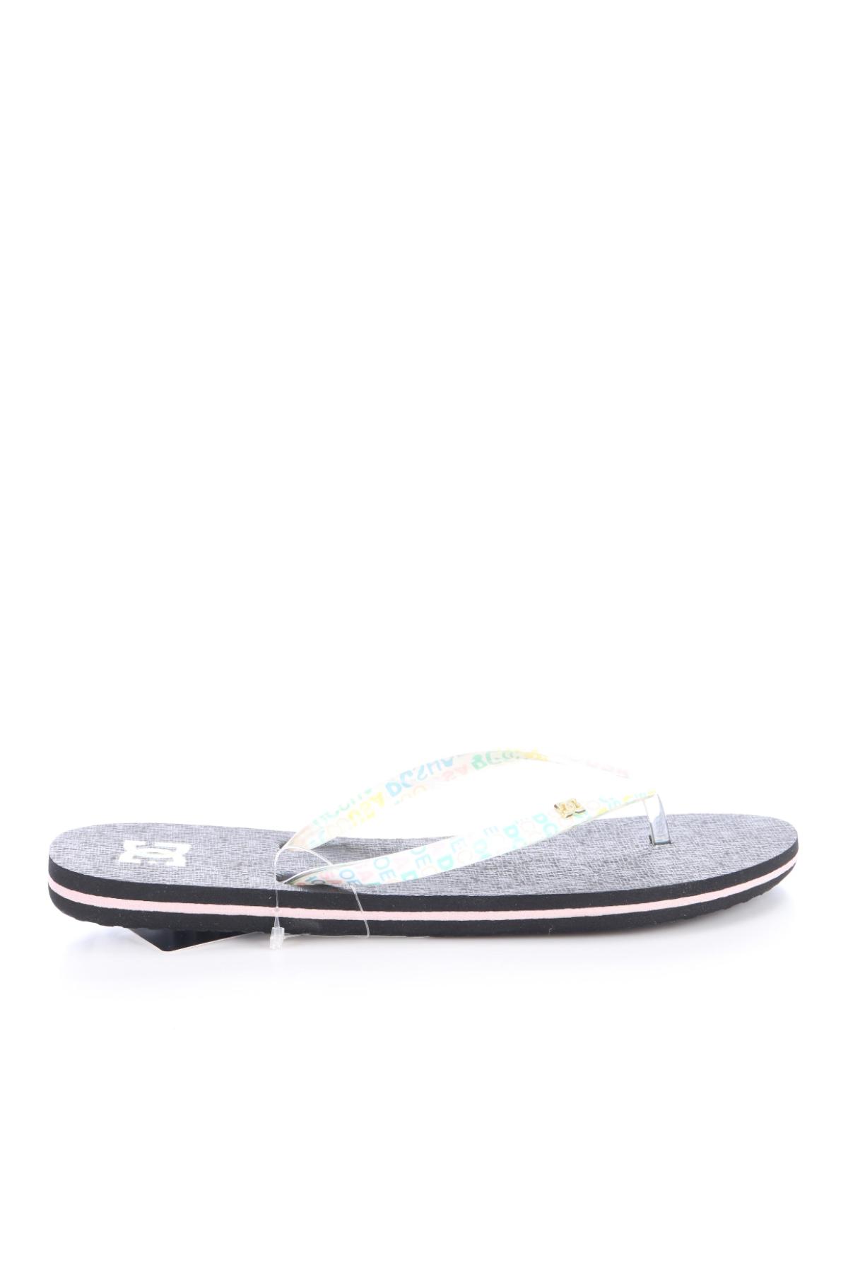 Чехли DC SHOE1 - Mania Чехли DC SHOE1