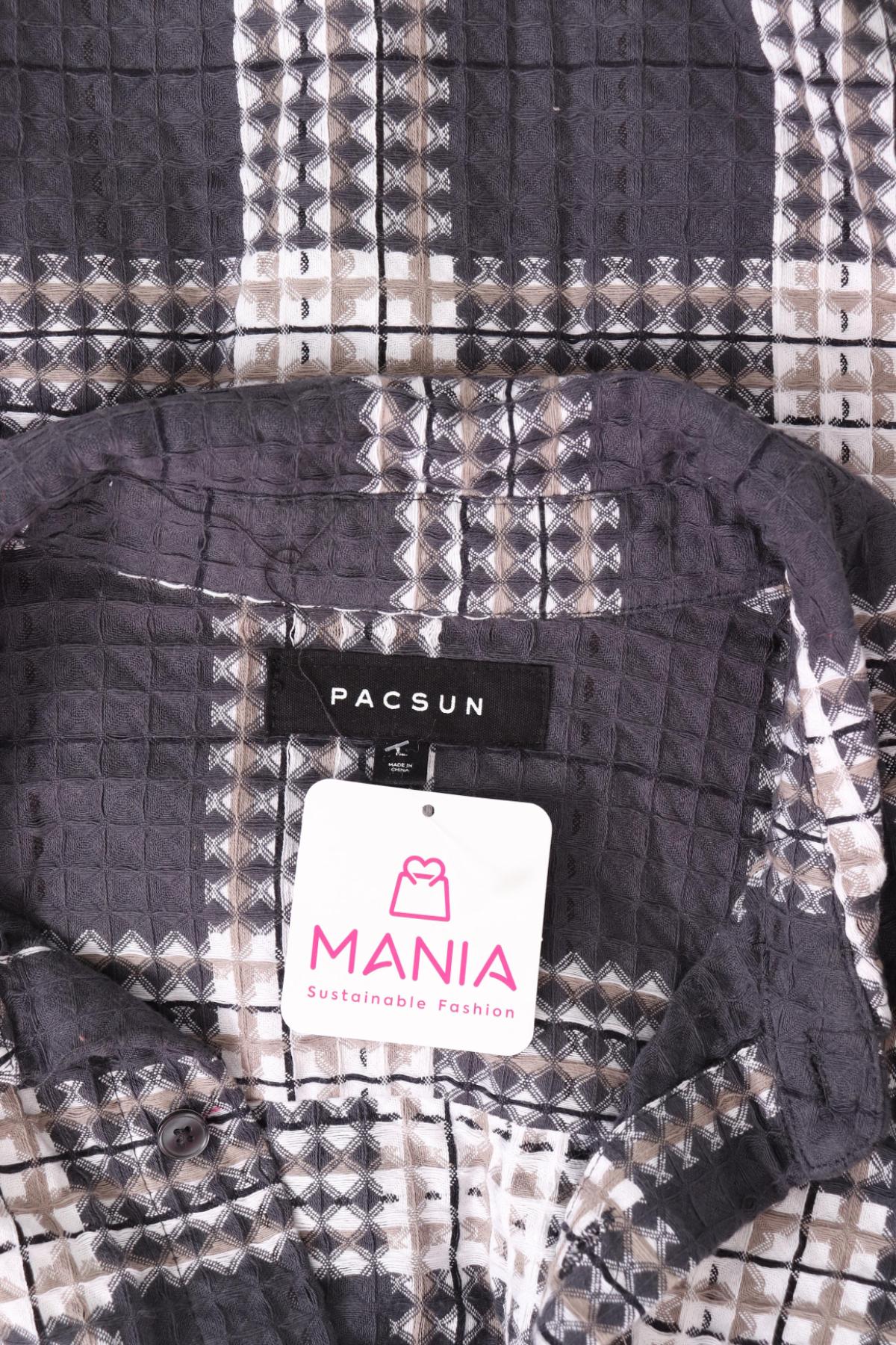 Риза PACSUN3