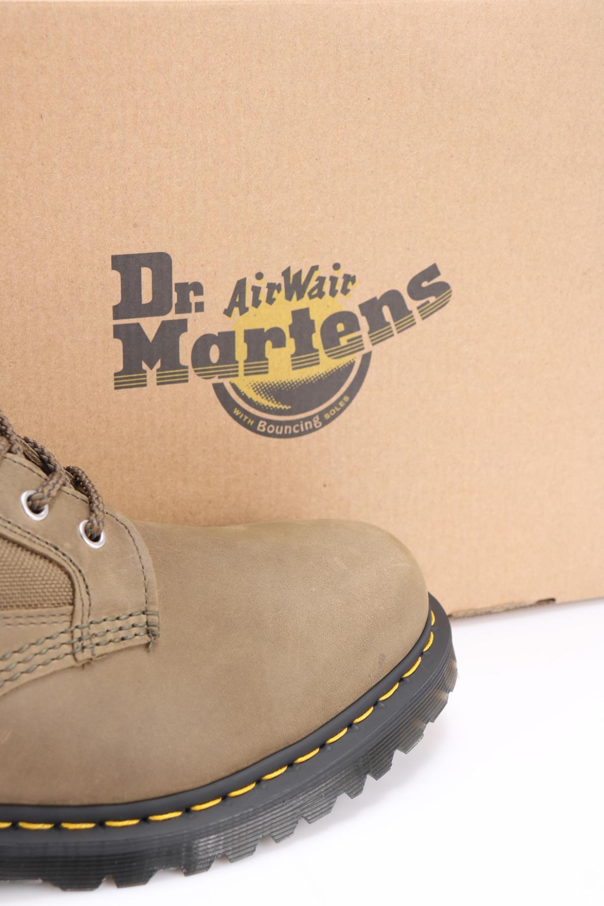 Боти DR. MARTENS4