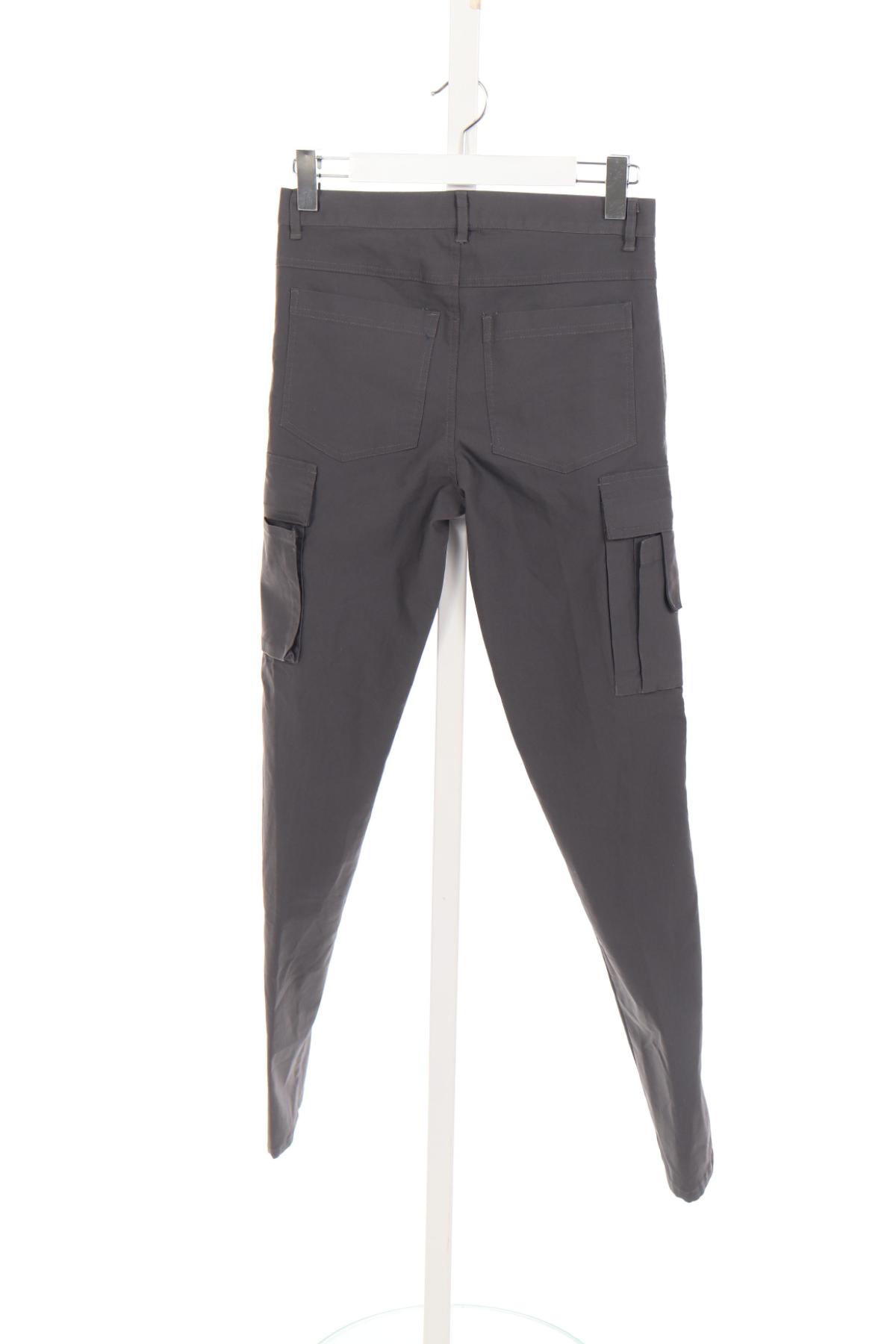 Спортен панталон NO NAME2