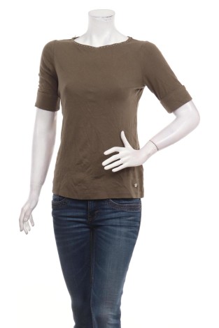 Tricou C&A