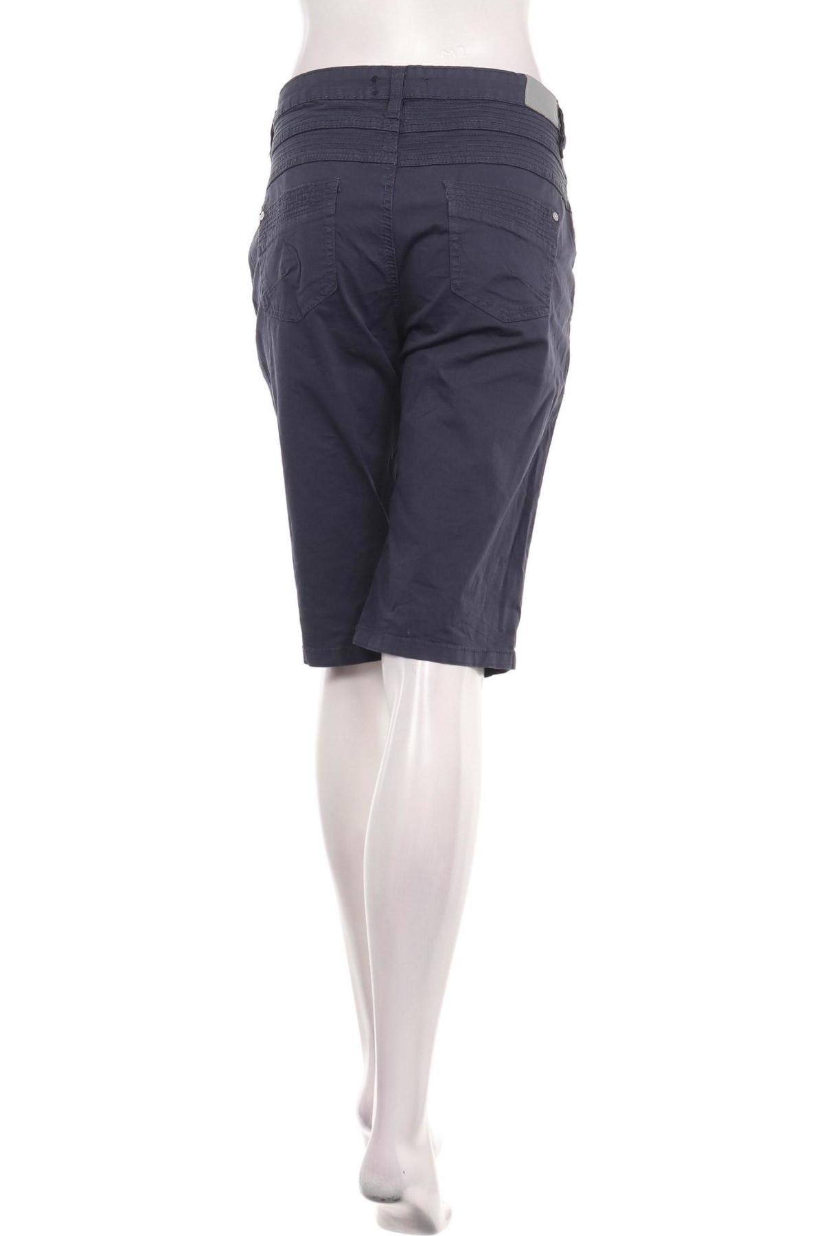 Къси панталони SUBLEVEL2