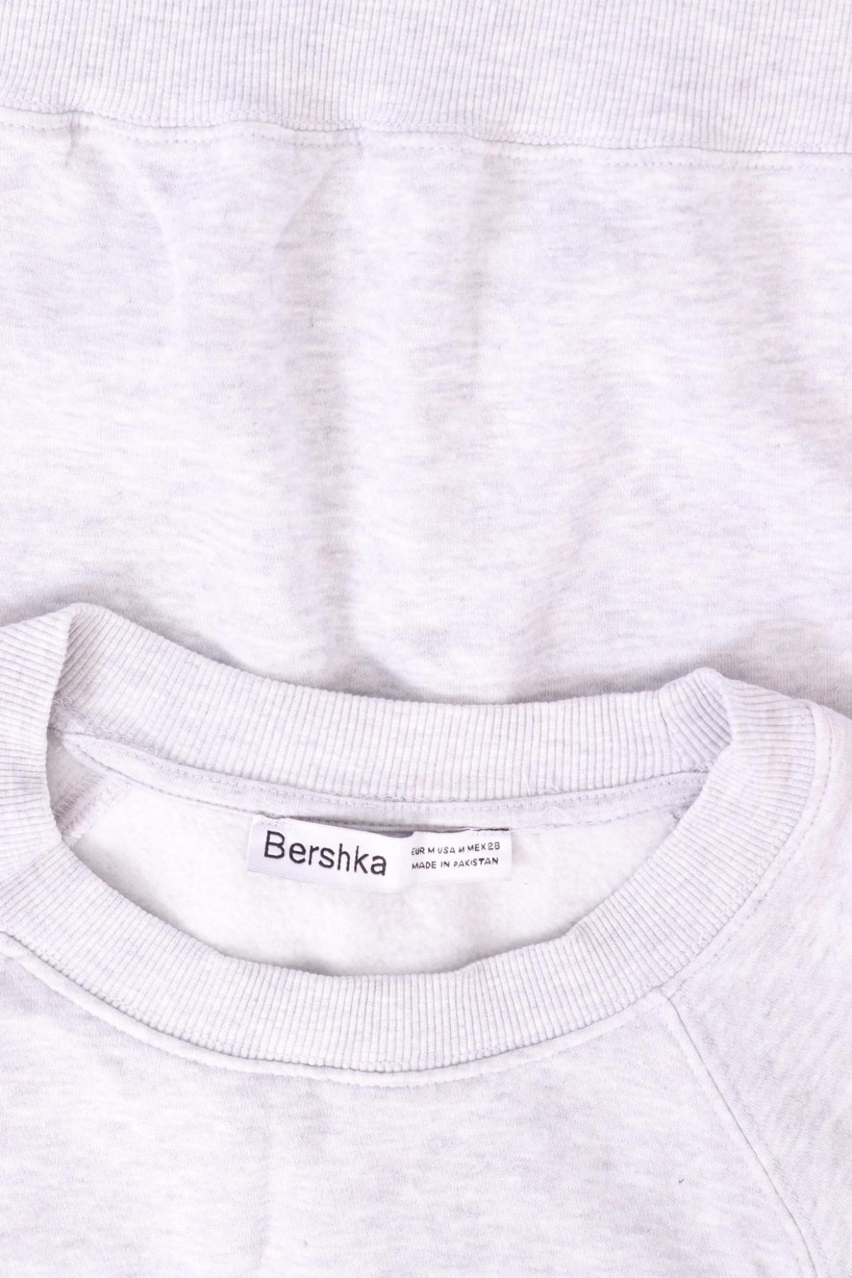 Спортна блуза BERSHKA3