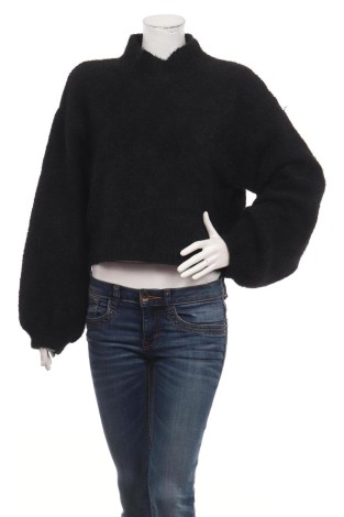 Пуловер NO NAME