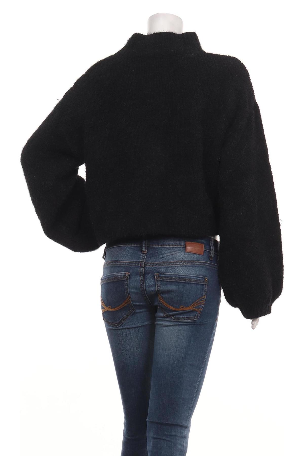 Пуловер NO NAME2