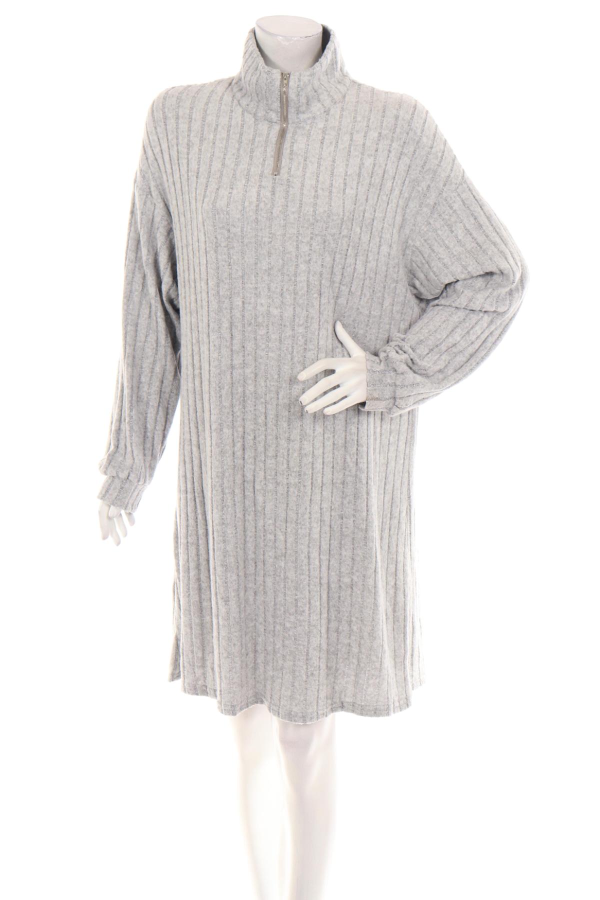 Ежедневна рокля NO NAME1