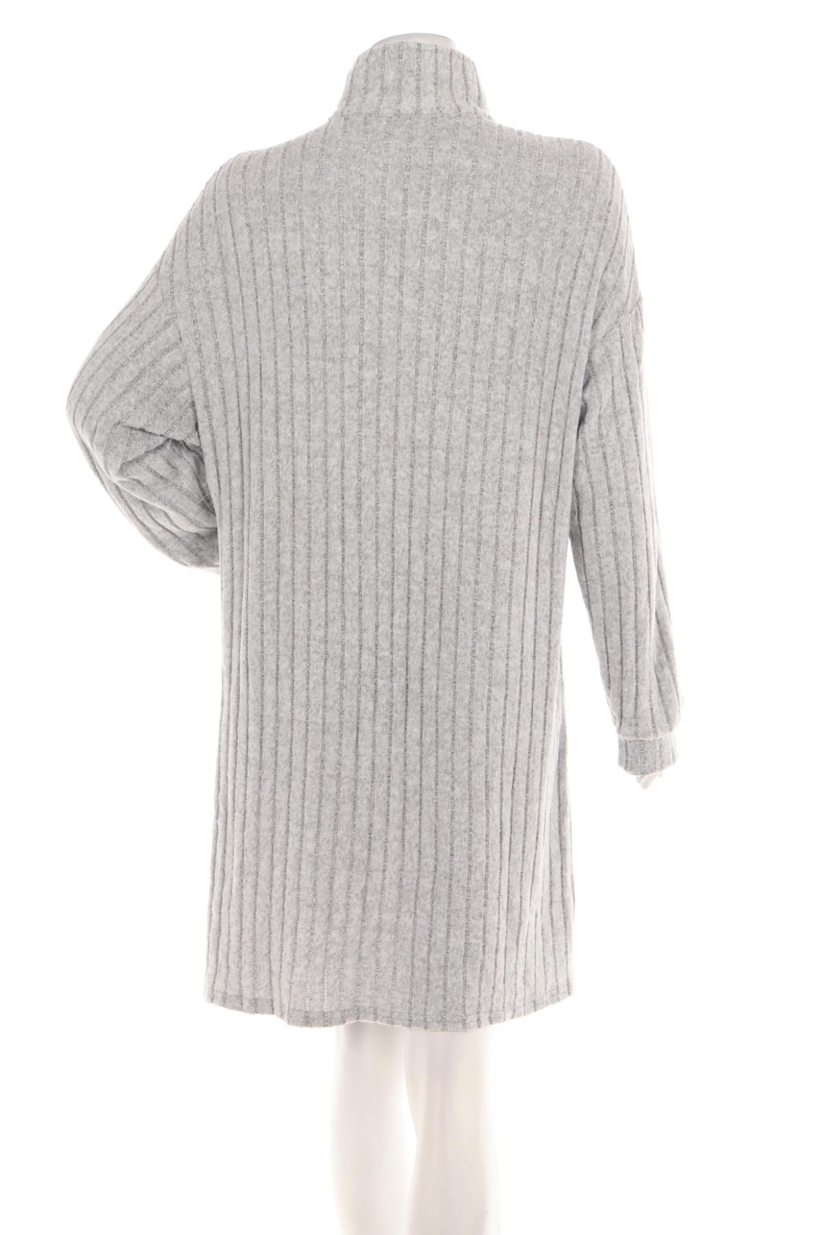 Ежедневна рокля NO NAME2