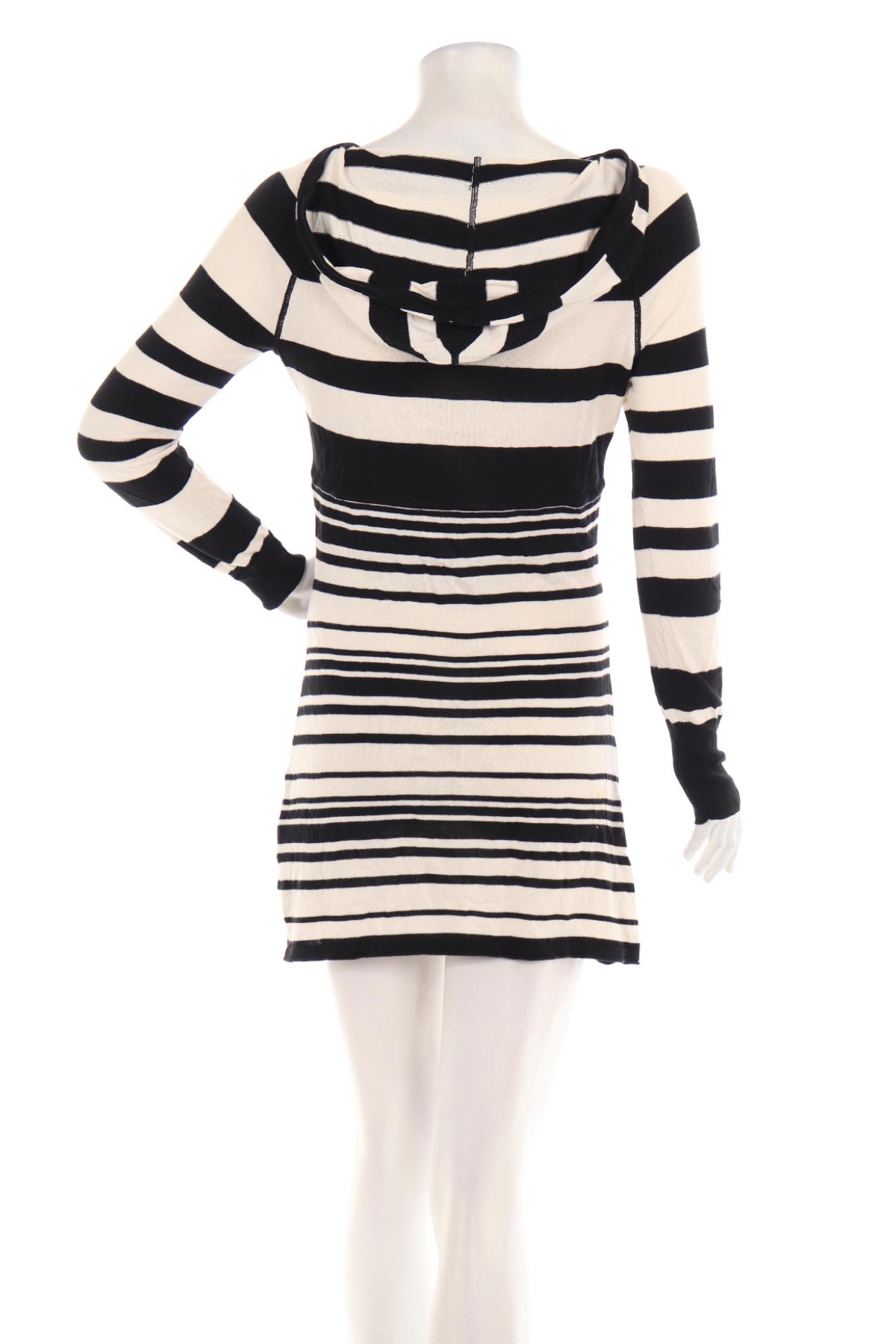 Ежедневна рокля MEXX2