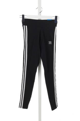 Спортен клин Adidas - Mania Спортен клин Adidas