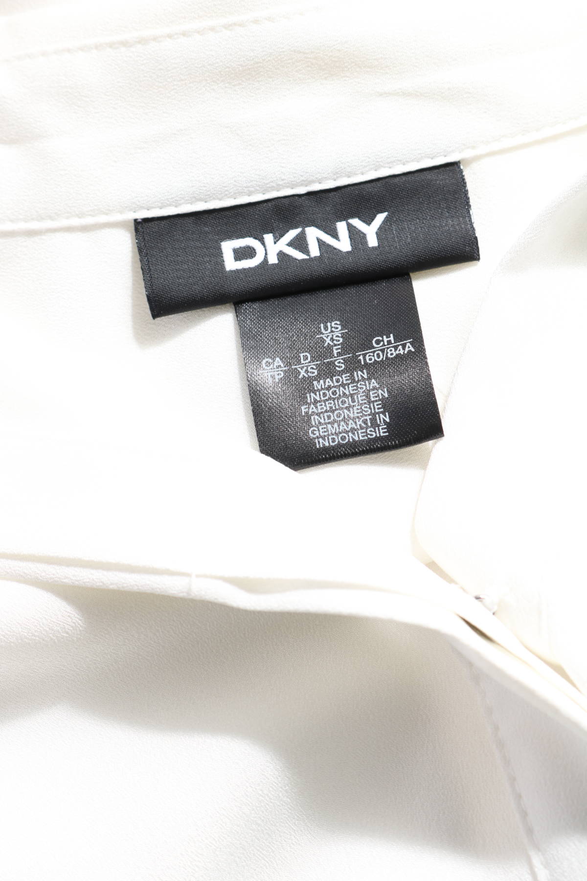 Официална риза DKNY3