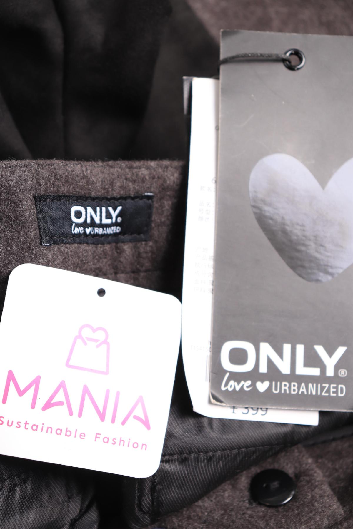 Къси панталони ONLY3