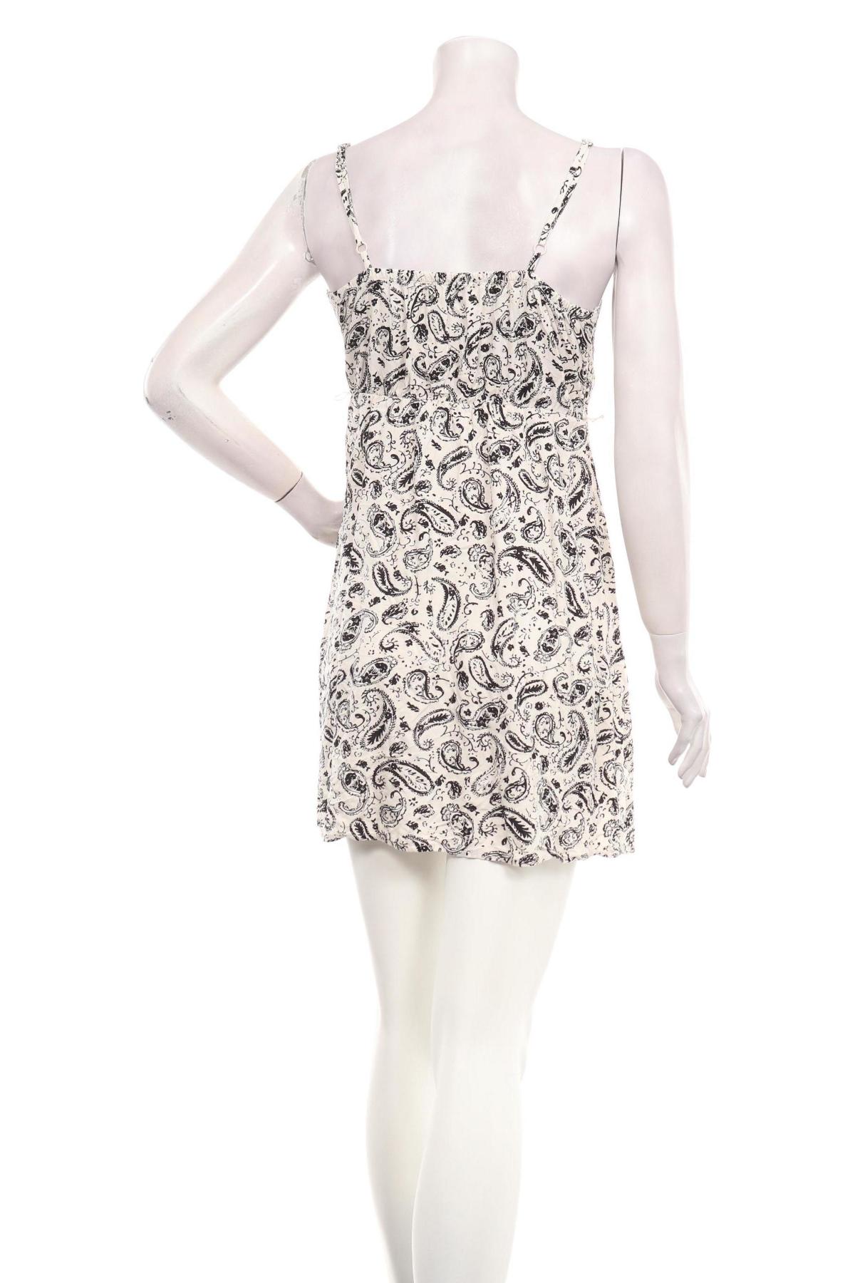 Ежедневна рокля C&A2