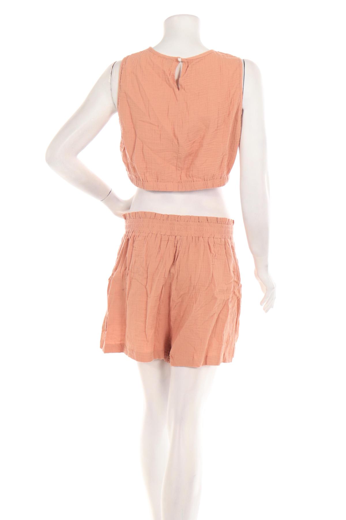 Костюм с панталон SHEIN2