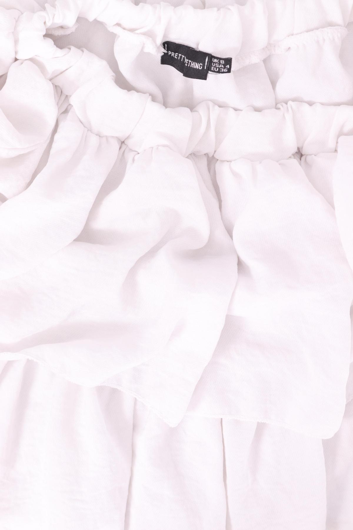 Пола PRETTYLITTLETHING3