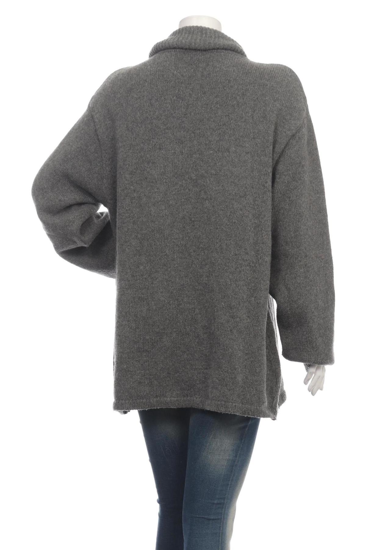 Пуловер с поло яка CAMERA2