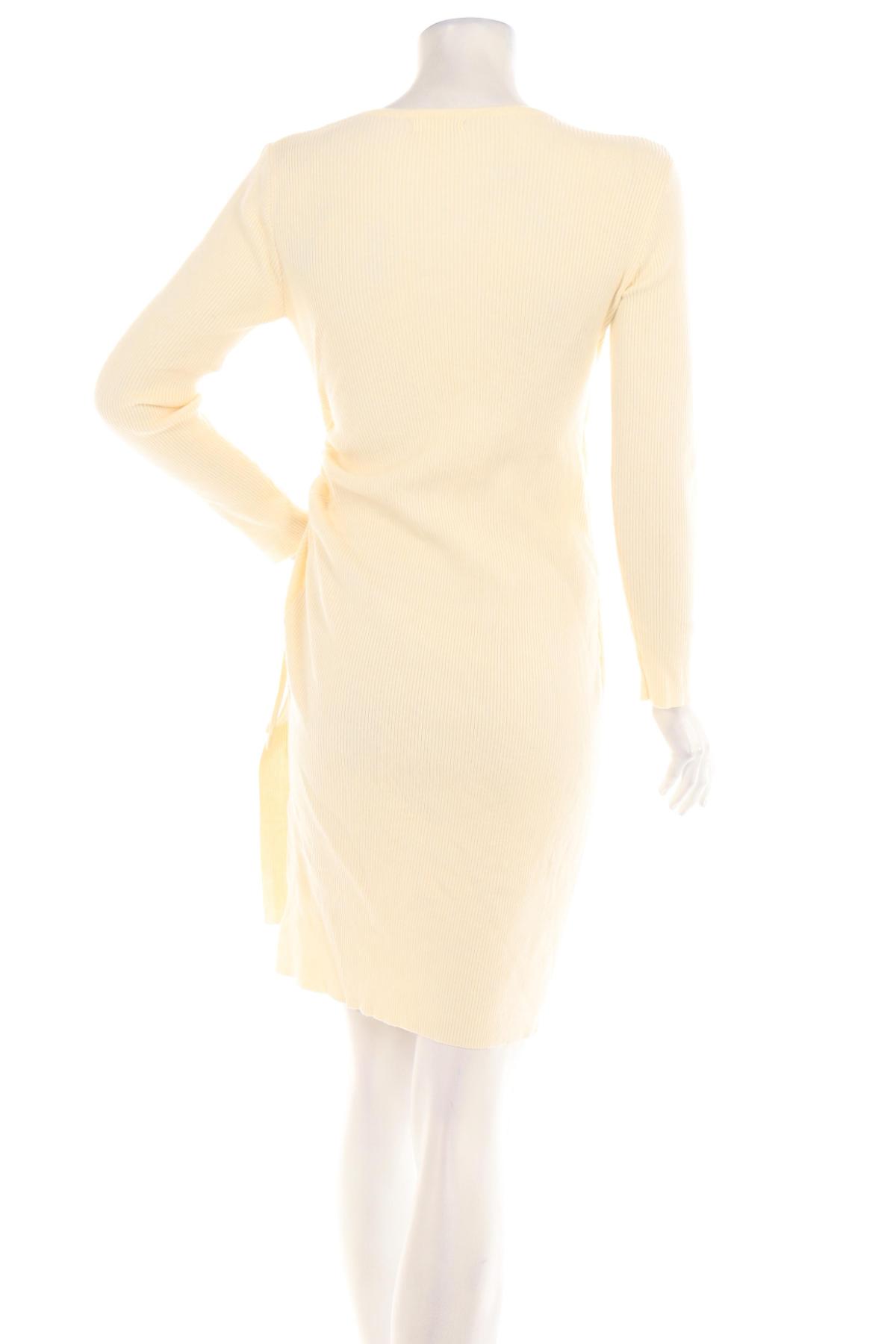 Ежедневна рокля NO NAME2