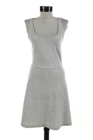 Ежедневна рокля H&M - Mania Ежедневна рокля H&M